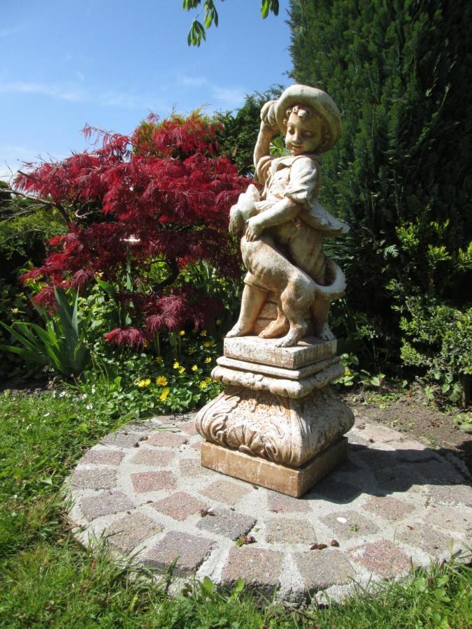 B&B Elbahof, Goed En Goedkoop! Hem Dış mekan fotoğraf